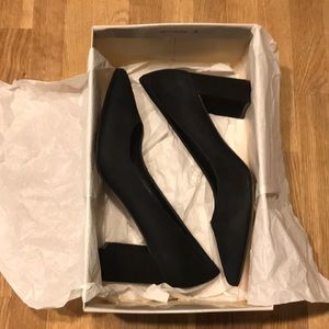 Marc Fisher Claire Pumps